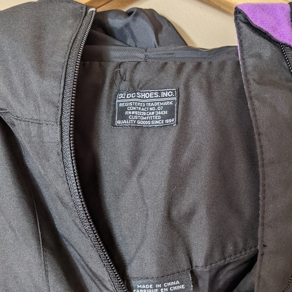 DC lightweight jacket size small - Picture 4 of 7